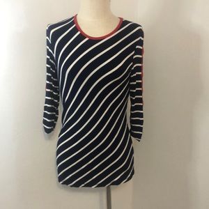 Ava James size medium top
